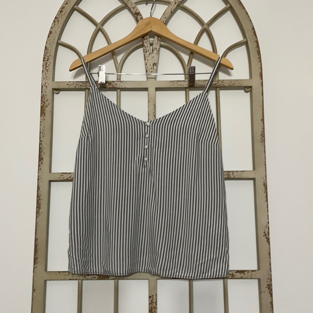 Women’s Old Navy tank top